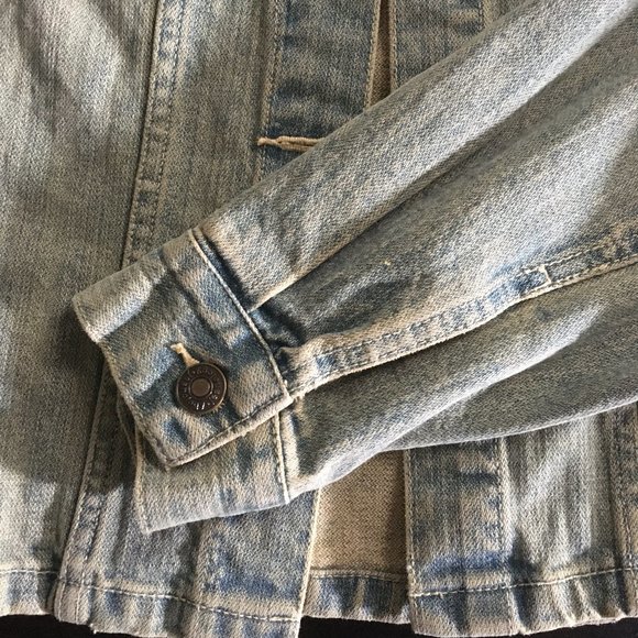 Newport News Jeanology Collection Jean Jacket, 6 - Picture 3 of 7